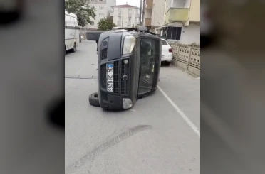 Trafik kazasında otomobil devrildi: 1 kişi yaralandı 