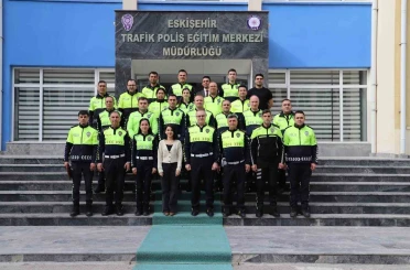 Trafik Polis Eğitim Merkezi personeline yapay zekâ eğitimi 