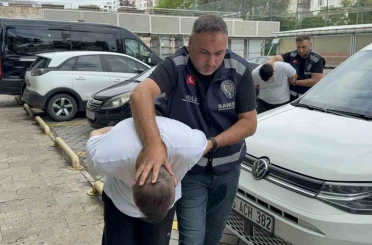 Trafikte yol verme tartışmasında dehşet saçan 2 şüpheli tutuklandı 