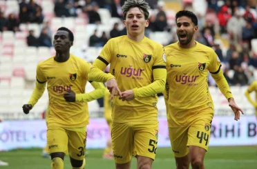 Trendyol 1. Lig: Özbelsan Sivasspor: 1 - İstanbulspor: 3 