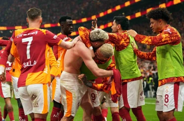 Trendyol Süper Lig: Galatasaray: 3 - Fenerbahçe: 0 (Maç sonucu) 