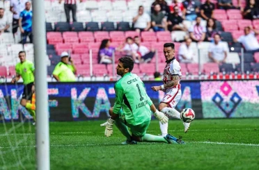 Trendyol Süper Lig: Samsunspor: 0 - Antalyaspor: 1 (İlk yarı) 