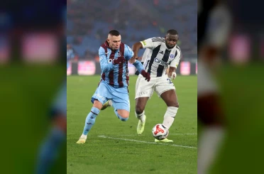 Trendyol Süper Lig: Trabzonspor: 0 - Kasımpaşa: 0 (İlk yarı) 