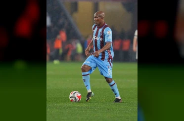 Trendyol Süper Lig: Trabzonspor: 1 - RAMS Başakşehir: 1 (Maç sonucu) 