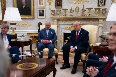 Trump, İngiltere Kralı Charles’ı Beyaz Saray’da askeri törenle karşıladı 