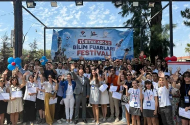 ‘TÜBİTAK 4006-C Bilim Fuarları Festivali’ İzmir’de kapılarını açtı 