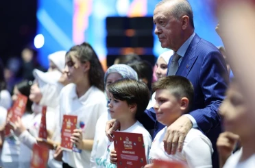 TÜGVA Bursa’dan Cumhurbaşkanı Erdoğan’ın katıldığı yaz okulu buluşmasına rekor katılım 