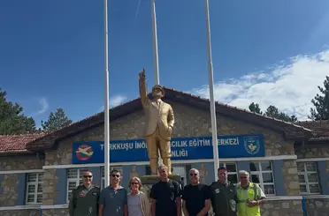 Türk havacılığının öncüsü Vecihi Hürkuş’un torunundan anlamlı ziyaret

