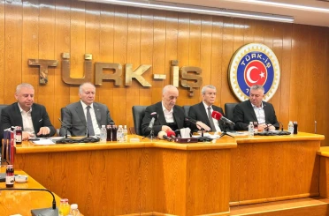 TÜRK-İŞ Genel Başkanı Atalay: "Yeni bir düzenleme olmazsa Asgari Ücret Tespit Komisyonu'na katılmayacağız"