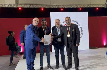 Türk kuaför İngiltere’de dünya sahnesinde 
