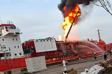 Türk tanker gemisi Ukrayna limanında vuruldu: Mürettebat sağ salim kurtuldu 