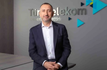 Türk Telekom TahtApp ile az gören çocukların eğitimine ışık tutuyor 