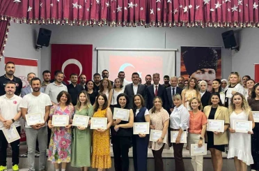 Türkeli’de 42 öğretmene başarı belgesi 
