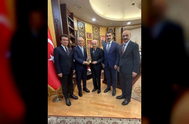 Türkiye Bisiklet Federasyonu’ndan MHP Genel Başkanı Devlet Bahçeli’ye ziyaret 