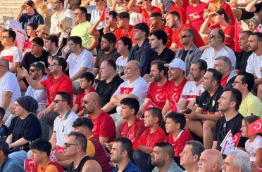 Türkiye Milli Takımı’na KKTC’den Dünya Kupası desteği 