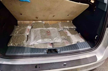 Türkiye’ye sokulmak istenen 31 kilo esrar sınırda ele geçirildi 