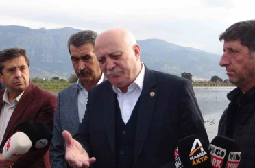 TZOB Genel Başkanı Bayraktar, Manisa’da su altında kalan tarım arazilerini inceledi, destek çağrısı yaptı 