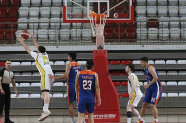 U18 Basketbol Türkiye Şampiyonası’nda üçüncü gün sonuçları 