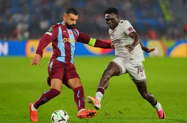 UEFA Konferans Ligi: Trabzonspor: 1 - Hearts: 0 (İlk yarı)
