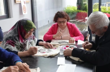 Ümraniye’de Litvanya’dan gelen katılımcılardan Aktif Yaşam Merkezi’ne ziyaret 