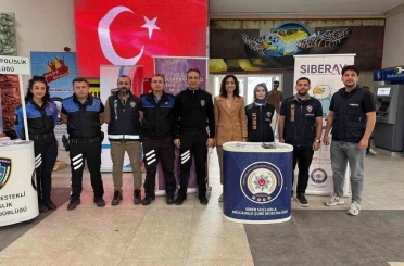 Üniversite öğrencilerine KADES uygulaması anlatıldı 
