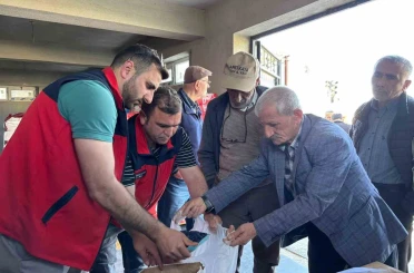 Üreticilere hibe destekli ayçiçeği tohumu dağıtıldı 