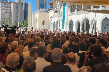 Usta oyuncu Kadir İnanır için cenaze töreni düzenleniyor 