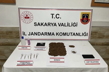 Uyuşturucu operasyonunda 212 kök kenevir ele geçirildi, 3 şüpheli tutuklandı 