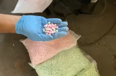 Uyuşturucunun kapısını açan anahtar: 18 bin extacy hap ele geçirildi 