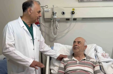 Üzerine çaydanlık devrilen 70 yaşındaki adam dehşeti yaşadı, vücudunun yüzde 20’si yandı