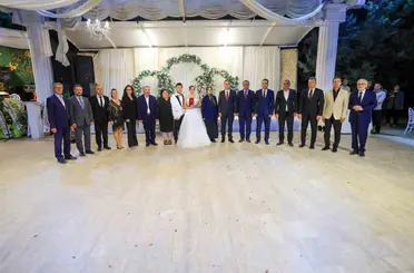 Vali Akbıyık, şehit ailesinin mutlu gününde nikâh şahidi oldu
