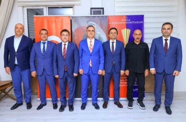 Vali Akbıyık, tayini çıkan yargı mensupları için düzenlenen veda programına katıldı 