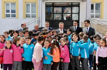 Vali Aydoğdu: "Modern spor alanları çocuklar için önemli" 