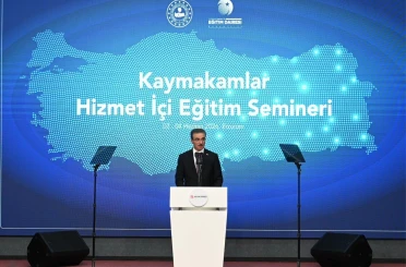 Vali Baruş: "Halkla doğrudan, samimi, şeffaf ve güven veren bir bağ kurmak her zamankinden daha kritik bir hale gelmiştir" 