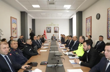 Vali Işın: "Tüm tedbirler titizlikle uygulanmaya devam edecek" 