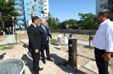 Vali Küçük, meteoroloji müdürlüğünü ziyaret etti 
