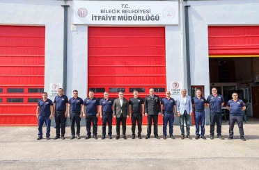 Vali Sözer itfaiye personeliyle bayramlaştı 