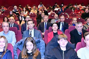 Vali Yılmaz, Gazze’de bir çocuğun şehadet öyküsünü konu alan filmi izledi 