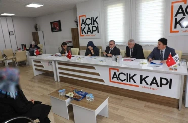 Vali Ziya Polat, Halk Günü’nde vatandaşların talep ve sorunlarını dinledi 