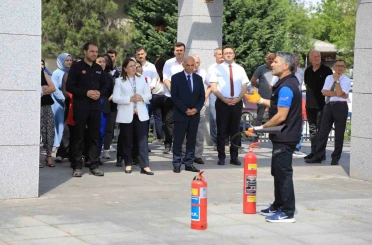 Valilikte yangın tatbikatı 
