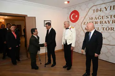 Valilikten kabul töreni
