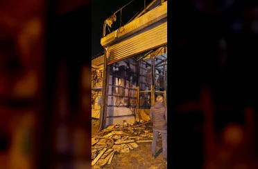 Van’da iş yerindeki yangında 1 kişi yaralandı, 2 kişi dumandan etkilendi 