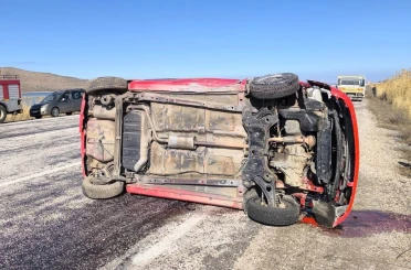 Van’da trafik kazası: 1 ölü, 2 yaralı 