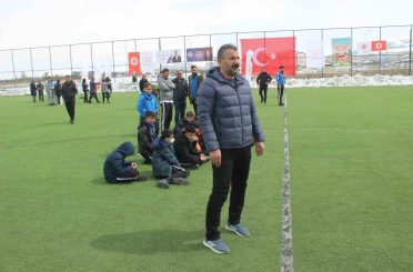 Vanlı eğitimciden şampiyonluklarla dolu 20 yıllık veda 