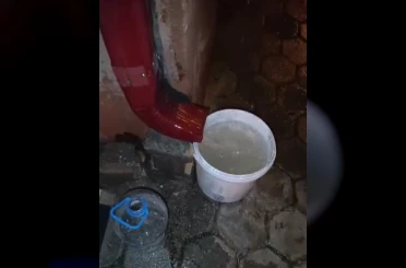 Velilerden ani su kesintisine tepki 