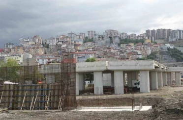 Viyadükler yükselmeye, projenin de silueti ortaya çıkmaya başladı 
