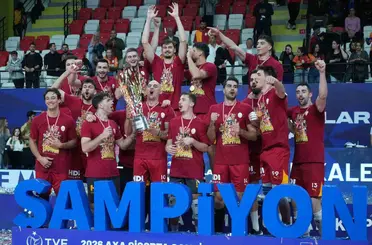 Voleybolda Şampiyonlar Kupası’nı kazanan Galatasaray, 7 yıl sonra kupa sevinci yaşadı
