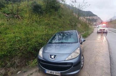 Yağışlı hava kazayı da beraberinde getirdi 