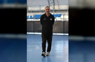 Yalıkavakspor Başantrenörü Özcan: "Hedefimizden ayrılmadan yola devam ediyoruz" 