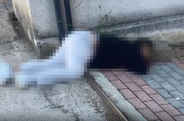 Yalova’da eşini sokak ortasında öldürdü 